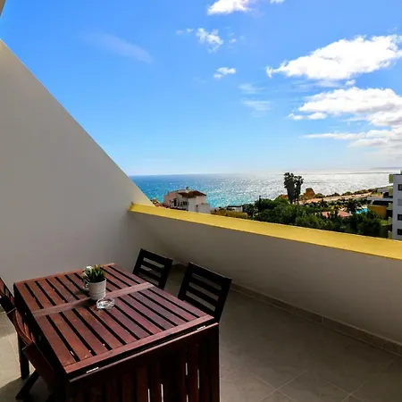 By The Sea - Sea View Torres بورتيماو